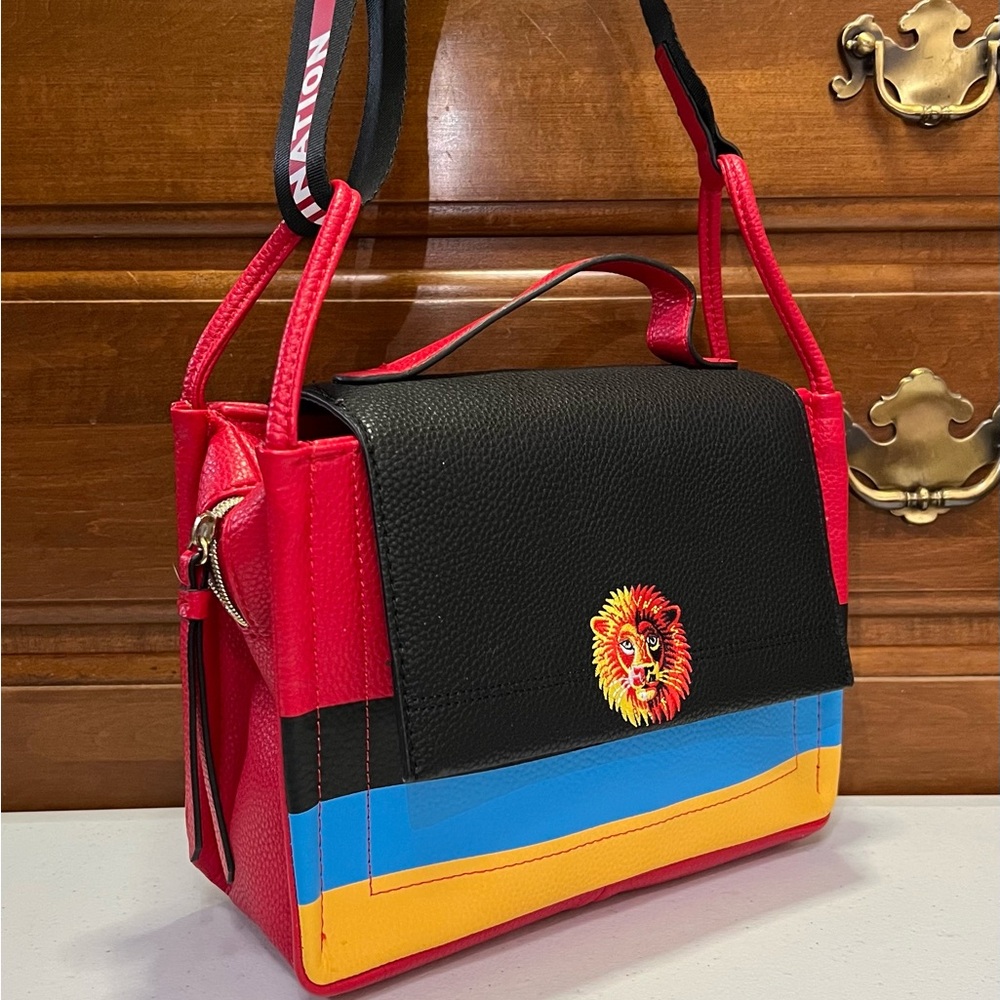 Danielle Nicole Harry Potter Gryffindor Bag